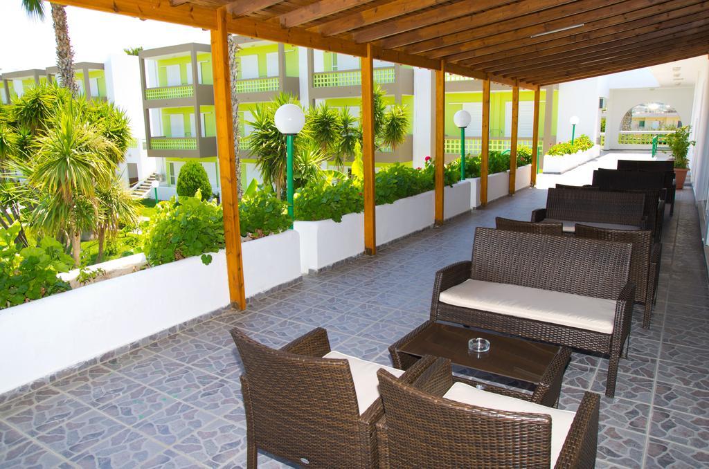 Giakalis Aparthotel Мармари Экстерьер фото